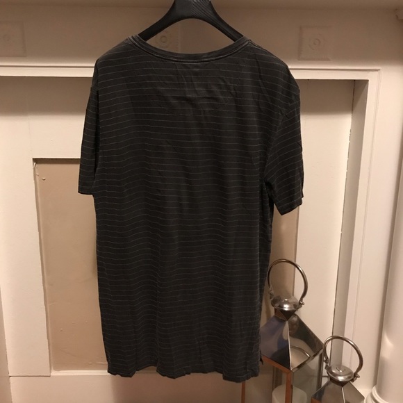 On The Byas T-Shirt - Picture 3 of 3